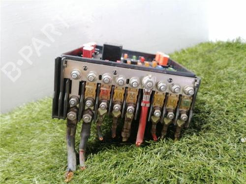 Fuse box VW PASSAT B6 (3C2) 2.0 TDI 16V | BP33248488E1 - Image 2