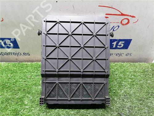 Fuse box PEUGEOT 607 (9D, 9U) 2.2 HDi | BP31890295E1