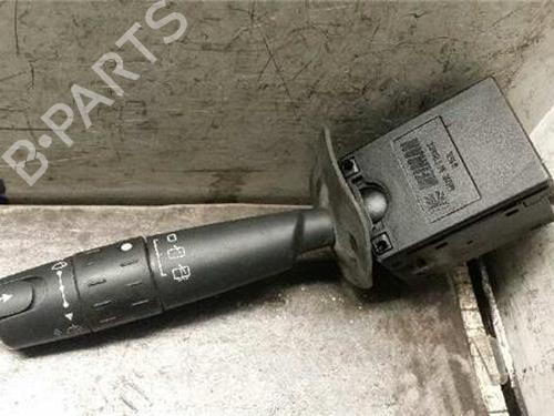 Commutateur LANCIA ZETA (22_) 2.0 JTD (220.AR5, 220.AN5) (109 hp) 31895852