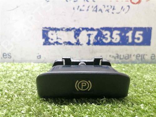 hand-brake-mercedes-benz-c-class-w203-2000-2001-2002-2003-2004-2005-2006-2007-31893946 main image