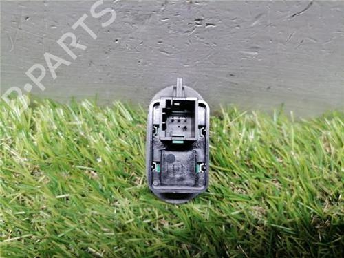 Right front window switch PEUGEOT 1007 (KM_) 1.4 HDi | BP36819658I26 - Image 2