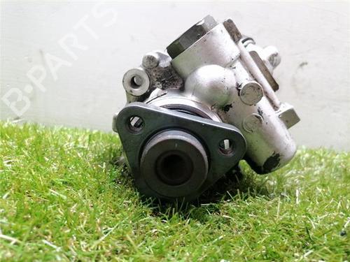 Styring servopumpe Styring servopumpe AUDI A4 B6 (8E2) 1.9 TDI (130 hp) 36873446 36873446