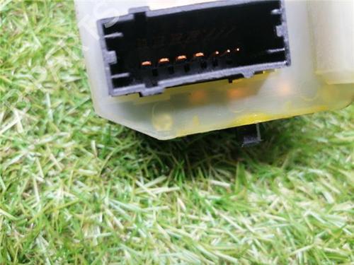 Switch KIA CEE'D Hatchback (ED) 2.0 CRDi 140 | BP33478039I30 - Image 3