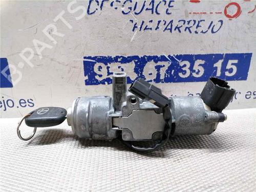 Switch TOYOTA AVENSIS (_T25_) 2.0 D-4D (CDT250_, CDT250R) | BP31899451I30 
