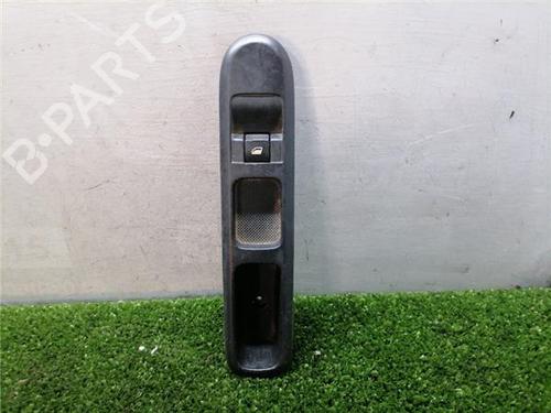 right-front-window-switch-peugeot-5008-0u_-0e_-2009-2010-2011-2012-2013-2014-2015-2016-2017-32633351 main image