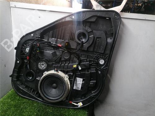 BP32431940O1 main image