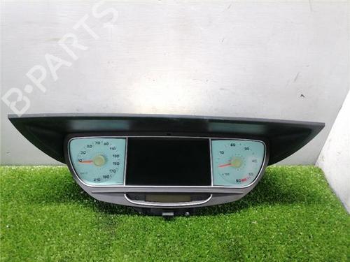 Used Instrument cluster Instrument cluster LANCIA PHEDRA (179_) 2.2 JTD (179AXC1A) (128 hp) 33711904 33711904