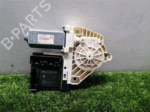Used Right front window motor Right front window motor SEAT ALTEA (5P1) 1.9 TDI (105 hp) 33248985 33248985