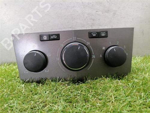 Used Climate control Climate control OPEL ZAFIRA B Box Body/MPV (A05) 1.9 CDTI VAN (M75) (120 hp) 35747263 35747263