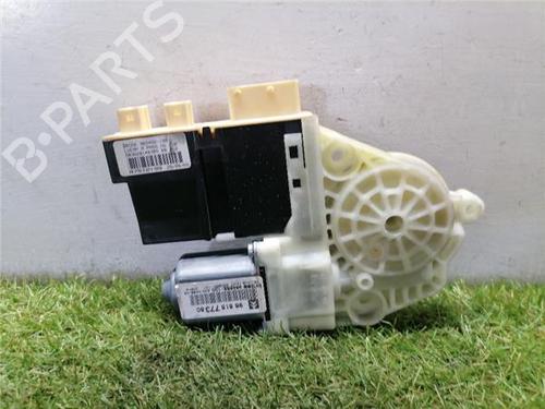 Motor elevalunas delantero derecho Motor elevalunas delantero derecho CITROËN C4 Coupe (LA_) 1.6 HDi (109 hp) 36146435 36146435