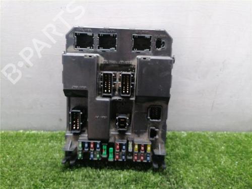 fuse-box-peugeot-307-sw-3h-2002-2003-2004-2005-2006-2007-2008-2009-31894545 main image