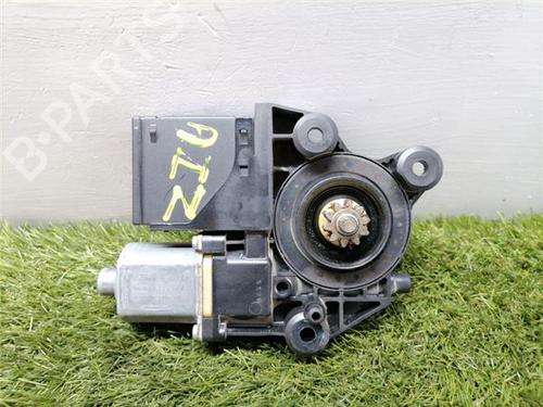Used Left rear window motor Left rear window motor RENAULT SCÉNIC III (JZ0/1_) 1.5 dCi (110 hp) 33278436 33278436