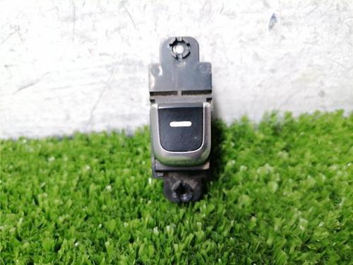 Used Right front window switch KIA CARENS IV 1.7 CRDi (116 hp) 32821263