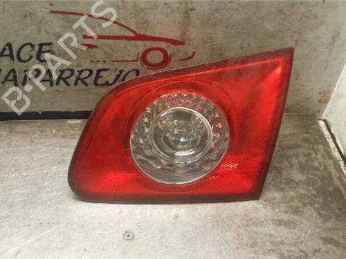 right-taillight-vw-passat-b6-3c2-2005-2006-2007-2008-2009-2010-2011-31891235 main image