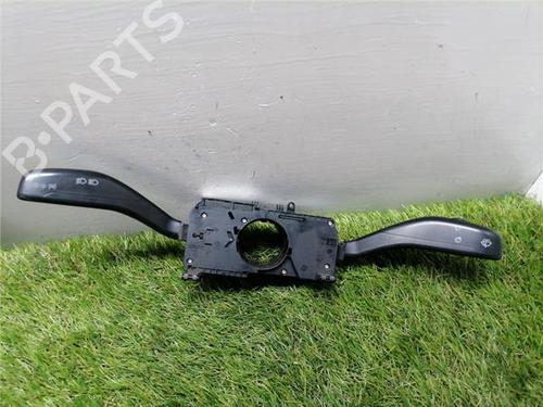 Used Switch Switch VW POLO IV (9N_, 9A_) 1.2 12V (64 hp) 33248560 33248560