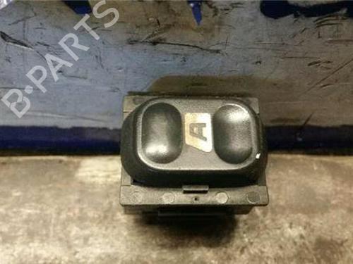 Used Left front window switch CITROËN BERLINGO / BERLINGO FIRST MPV (MF_, GJK_, GFK_) 1.9 D (MFWJZ) (70 hp) 31895662