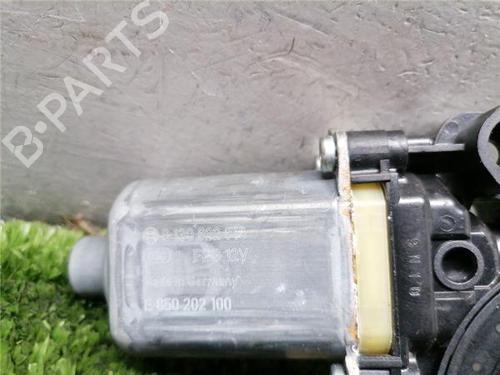 Right front window motor SEAT LEON ST (5F8) 1.6 TDI | BP32690361E20  - Image 5