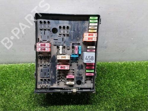 Sikringsdose Sikringsdose SEAT ALTEA (5P1) 2.0 TDI (140 hp) 35269835 35269835