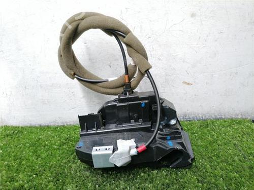 rear-left-lock-renault-kadjar-ha_-hl_-2015-32431998 main image