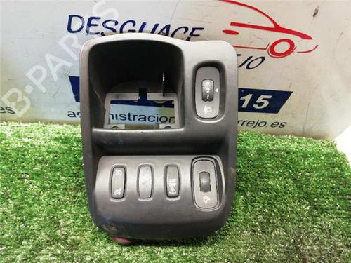 switch-renault-espace-iv-jk01_-2002-31896758 main image