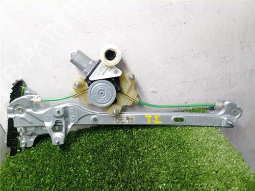 Altro TOYOTA COROLLA Saloon (_E21_) 1.8 VVTi Hybrid (ZWE211) (122 hp) 32377162