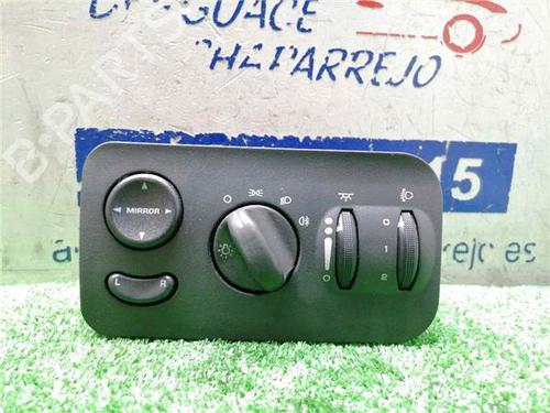 Commutateur CHRYSLER VOYAGER IV (RG, RS) 2.8 CRD (150 hp) 31899267