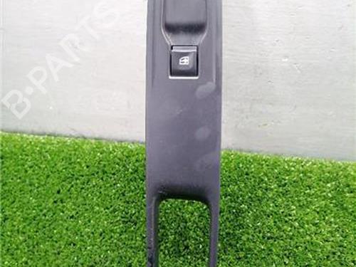 Used Right front window switch RENAULT CLIO IV (BH_) 1.5 dCi 90 (90 hp) 32200262