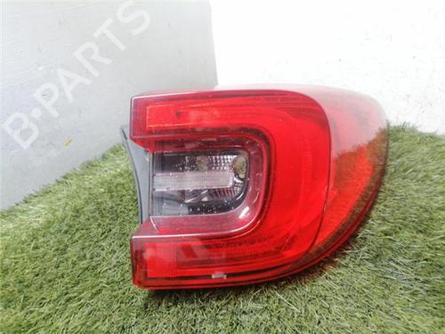 Used Right taillight RENAULT KADJAR (HA_, HL_) 1.2 TCe 130 (HLMR) (130 hp) 31894332
