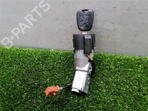 Used Switch PEUGEOT 307 SW (3H) 1.6 HDI 110 (109 hp) 32690474