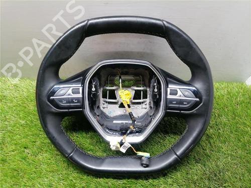 Used Steering wheel PEUGEOT 3008 II SUV (MC_, MR_, MJ_, M4_) 1.2 THP/ PureTech 130 (MRHNSM, MRHNSU, MRHNSJ, MRHNYW,... (131 hp) 31901036