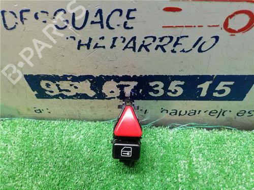 Used Warning switch MERCEDES-BENZ A-CLASS (W168) A 170 CDI (168.008) (90 hp) 31899258