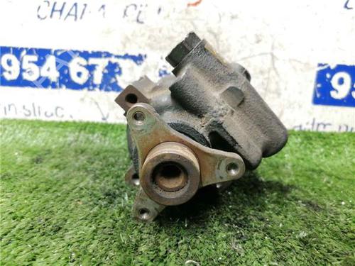 Used Steering pump RENAULT LAGUNA I (B56_, 556_) 1.8 16V (B563, B564) (120 hp) 31890351