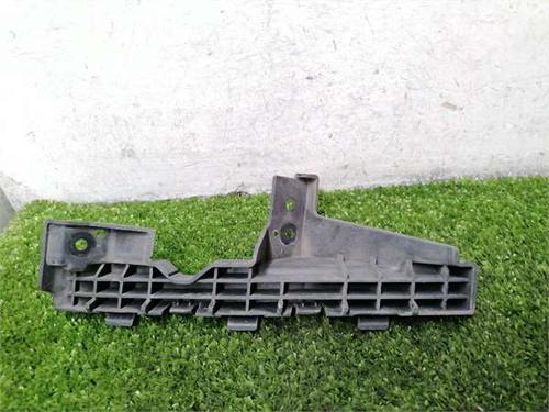 Used Left headlight support Left headlight support KIA CEE'D (JD) 1.6 CRDi 110 (110 hp) 35997920 35997920
