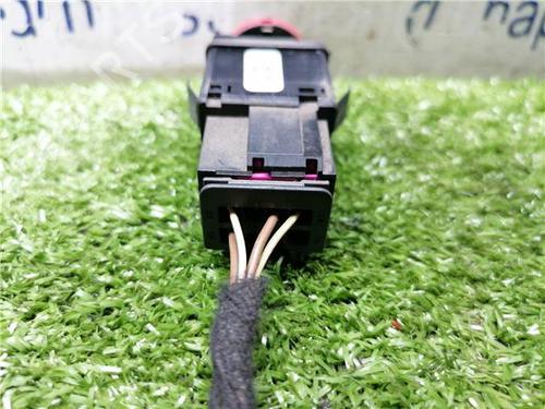 Warning switch SEAT CORDOBA (6L2) 1.4 TDI | BP31898426I22