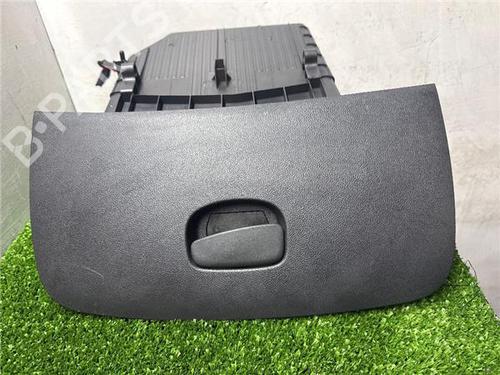 Used Glove box RENAULT CLIO IV (BH_) 1.5 dCi 90 (90 hp) 32200259