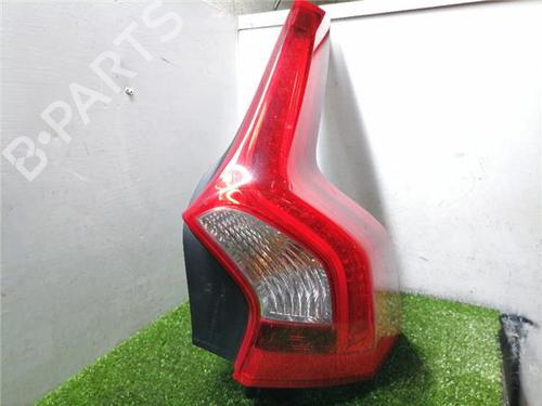 Used Right taillight VOLVO V60 I (155) D5 Hybrid AWD (230 hp) 32821331