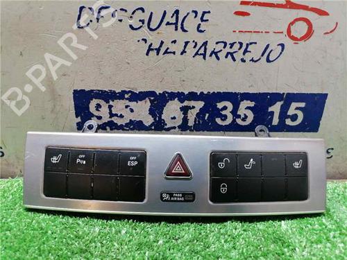 Used Switch MERCEDES-BENZ C-CLASS (W203) C 200 CDI (203.007) (122 hp) 31899326