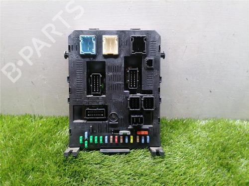 Used Fuse box Fuse box PEUGEOT 307 (3A/C) 1.6 16V (109 hp) 36146469 36146469