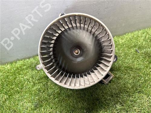 Used Heater blower motor PEUGEOT EXPERT Van (V_) 1.6 BlueHDi 95 (95 hp) 31911460