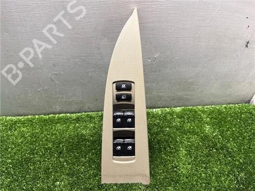 Used Left front window switch Left front window switch 36819734 36819734