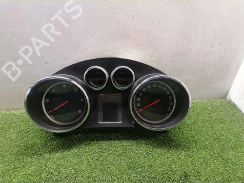 Used Instrument cluster Instrument cluster OPEL ASTRA J Sports Tourer (P10) 1.7 CDTI (35) (110 hp) 40025393 40025393