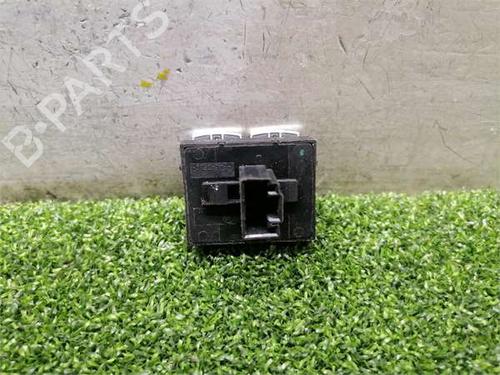 Left front window switch VW GOLF V (1K1) 1.9 TDI | BP38428079I27 - Image 2