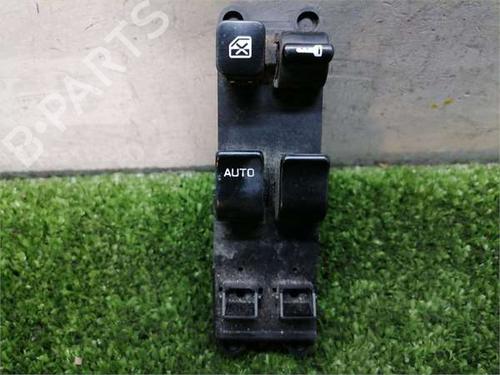 Comutador vidro frente esquerdo Comutador vidro frente esquerdo NISSAN MICRA II (K11) 1.3 i 16V (HK11) (75 hp) 35936148 35936148