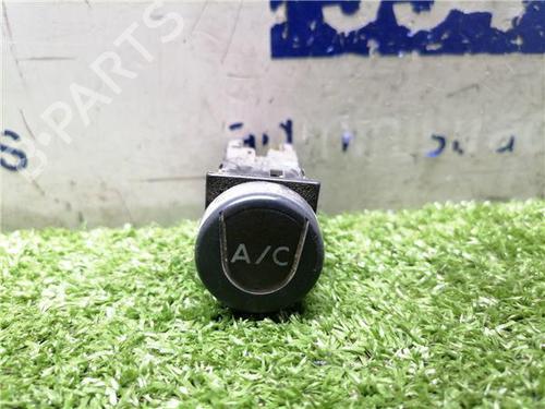 Commande Chauffage CITROËN BERLINGO / BERLINGO FIRST MPV (MF_, GJK_, GFK_) 1.9 D (MFWJZ) (70 hp) 31898512