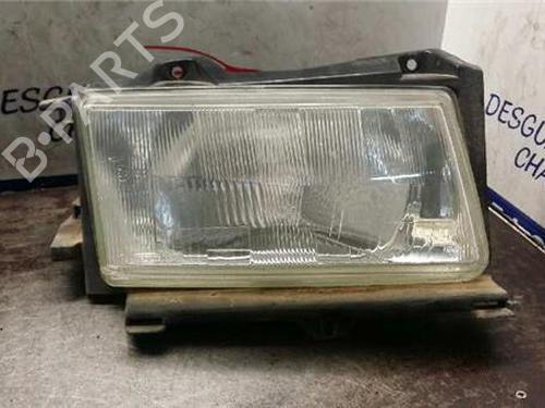 Phare droit FIAT SCUDO Bus (220_) 2.0 JTD (109 hp) 31889150