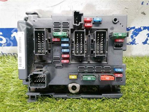fuse-box-peugeot-406-8b-1995-1996-1997-1998-1999-2000-2001-2002-2003-2004-2005-31890713 main image