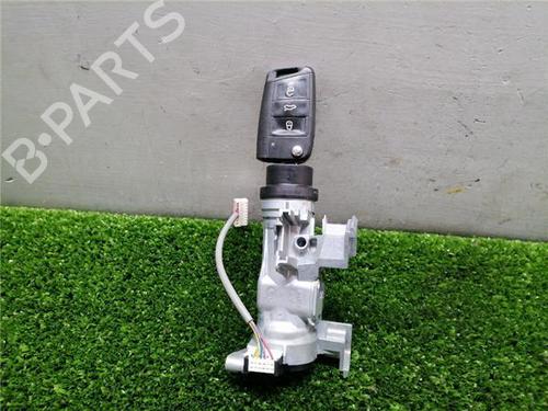 Used Switch SKODA OCTAVIA III (5E3, NL3, NR3) 1.6 TDI (105 hp) 31901750