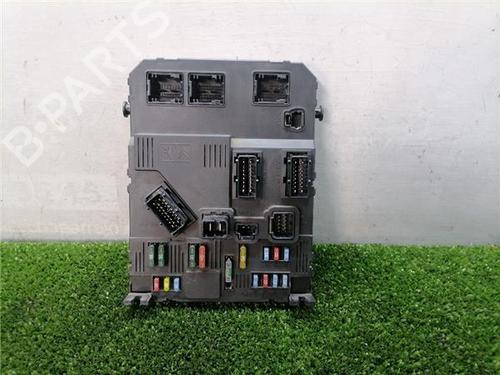 Used Fuse box Fuse box PEUGEOT 206 Hatchback (2A/C) 1.4 HDi eco 70 (68 hp) 33058561 33058561