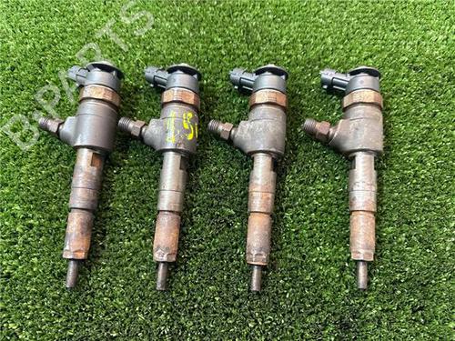 Used Injector Injector PEUGEOT 206 Hatchback (2A/C) 1.4 HDi eco 70 (68 hp) 33058484 33058484