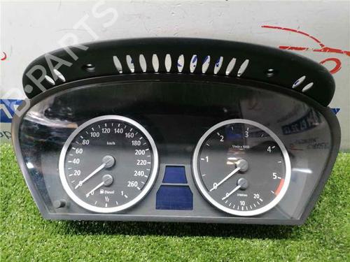Used Instrument cluster BMW 5 (E60) 520 d (163 hp) 31900429